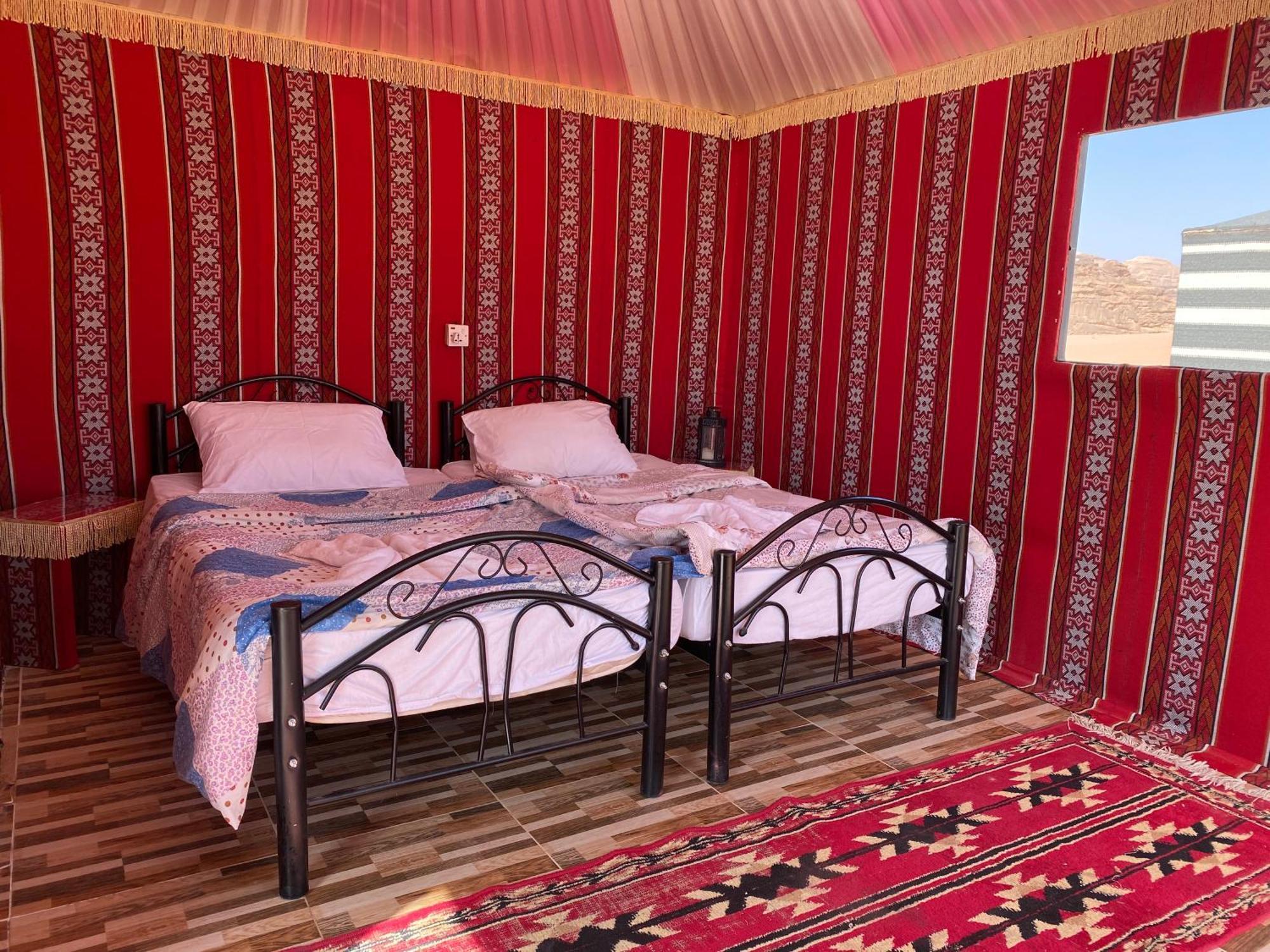 Desert'S Soul Wadi Rum Ad Disah Стая снимка